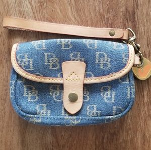 Dooney & Bourke Wristlet